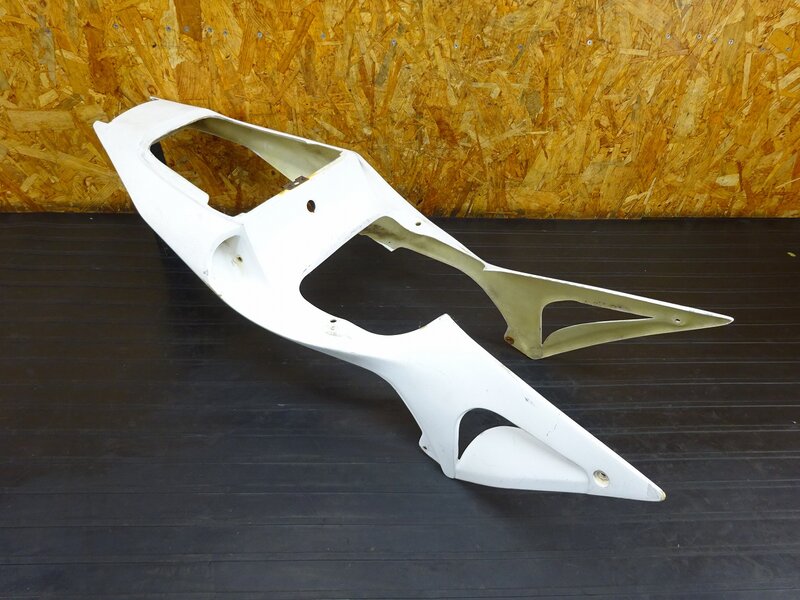 【251111】◇ 社外シートカウル テールカウル リアカウル ツーシートスタイル?? タイガパフォーマンス FRP 加工有 ※検索:VFR400R NC30 | 中古バイクパーツ通販・買取　ジャンクヤード鳥取　JunkYard