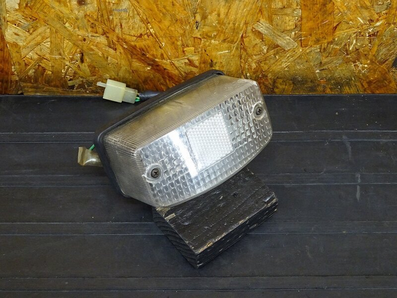 【251113】NS-1(AC12-1201)◇ 社外テールランプ ブレーキランプ クリアレンズ | 中古バイクパーツ通販・買取　ジャンクヤード鳥取　JunkYard