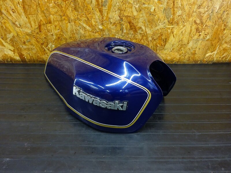 【251128】ZRX400(ZR400E)◇ 燃料タンク ガソリンタンク フューエルタンク 中錆/傷/色塗り有 【ZRX-2 ZRX-Ⅱ | 中古バイクパーツ通販・買取　ジャンクヤード鳥取　JunkYard