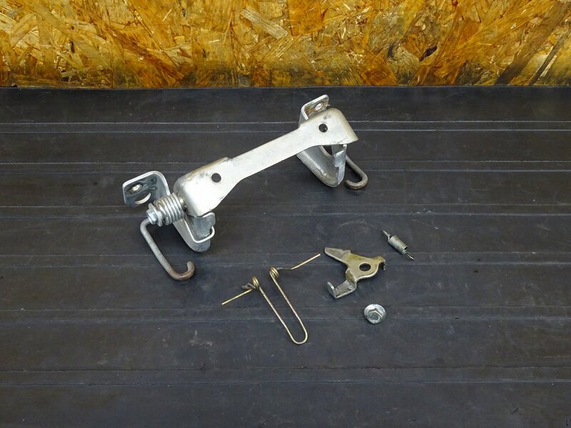 【251212】CBR250RR(MC22-1052)◇ シートステー タンデムシートステー 【規制前 | 中古バイクパーツ通販・買取　ジャンクヤード鳥取　JunkYard