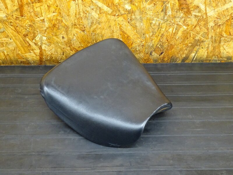 【251212】CBR250RR(MC22-1052)◇ フロントシート メインシート 加工有 流用品 ※検:CBR250R MC19 【規制前 | 中古バイクパーツ通販・買取　ジャンクヤード鳥取　JunkYard