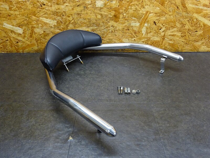 【251217】スカイウェイブ250(CJ46A-114)◆ バックレスト タンデムバー グラブバー BSC 削れ/ステー曲がり有 | 中古バイクパーツ通販・買取　ジャンクヤード鳥取　JunkYard