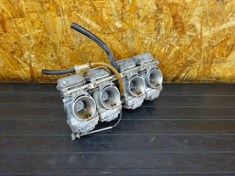 【260313】GSX250S(GJ76A-103)◇ キャブレター キャブ 【刀 カタナ | 中古バイクパーツ通販・買取　ジャンクヤード鳥取　JunkYard