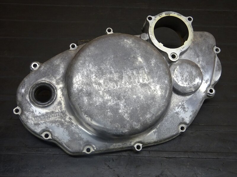 【250501】SR400(1JR-283)■ クラッチカバー ※エンジンパーツ 【検索：SR500 1JN 2J2 2H6 | 中古バイクパーツ通販・買取　ジャンクヤード鳥取　JunkYard