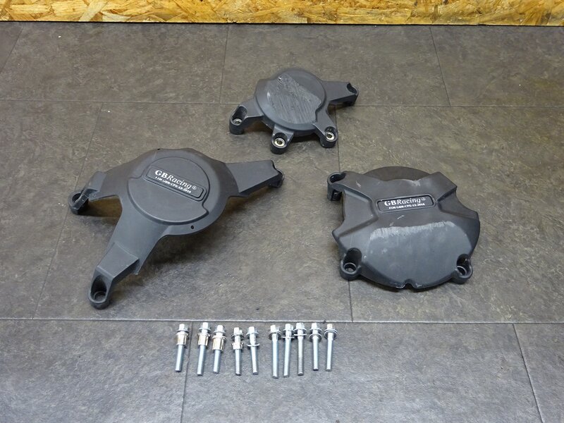 【250614】CBR1000RR SP(SC59-1600)◆ 社外エンジンカバーセット エンジンガード GB Racing GBレーシング プロテクション 削れ有 【後期 | 中古バイクパーツ通販・買取　ジャンクヤード鳥取　JunkYard