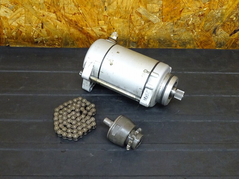 【250728】エストレヤRS(BJ250A-061)◇ セルモーター モーター セル スターター ギア/チェーン ※エンジンパーツ 【検索:エストレア 250TR | 中古バイクパーツ通販・買取　ジャンクヤード鳥取　JunkYard