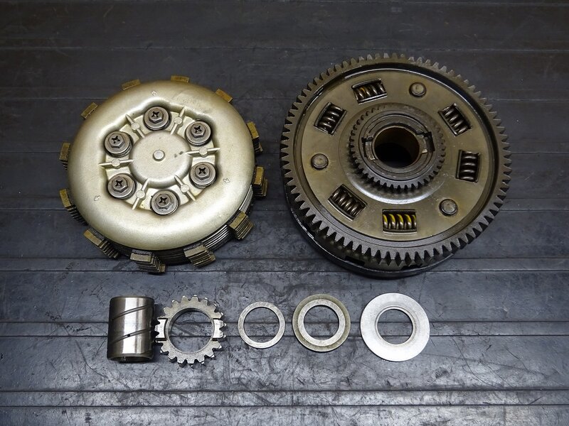【250813】SR500(1JN-224)◆ クラッチ クラッチハウジング インナー/アウターハウジング ※エンジンパーツ【検索：2J2 SR400 2H6 1JR | 中古バイクパーツ通販・買取　ジャンクヤード鳥取　JunkYard