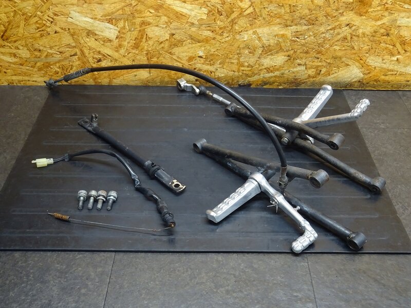 【251023】◆ GB400TT(NC20) 社外ステップ左右セット バックステップ WM シフトペダル ブレーキペダル溶接個所有【GB500 PC16 MKⅡ | 中古バイクパーツ通販・買取　ジャンクヤード鳥取　JunkYard