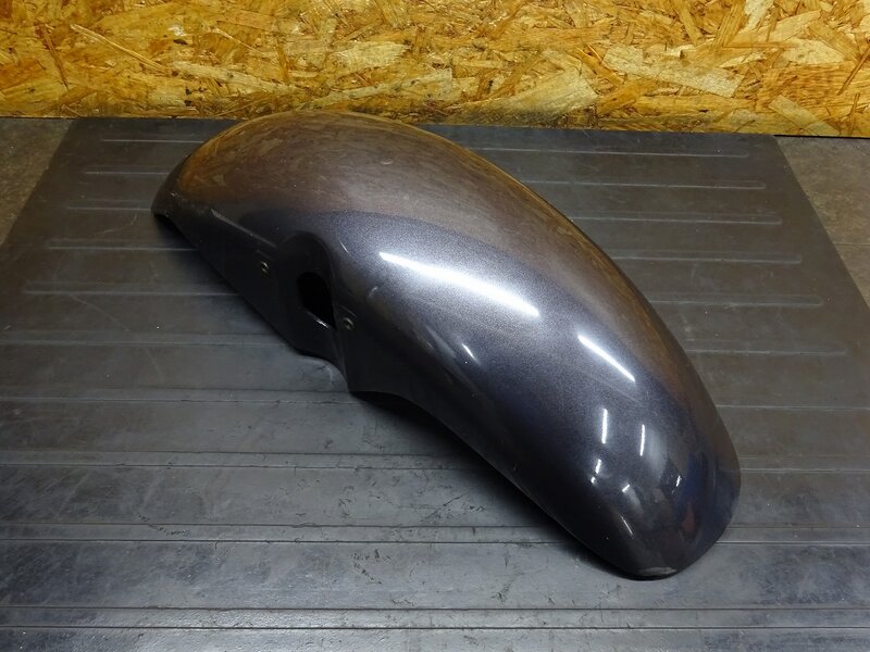 【251042】マグナ250(MC29-1009)◆ フロントフェンダー 削れ/塗装付着有 【V-TWIN | 中古バイクパーツ通販・買取 ジャンクヤード鳥取 JunkYard
