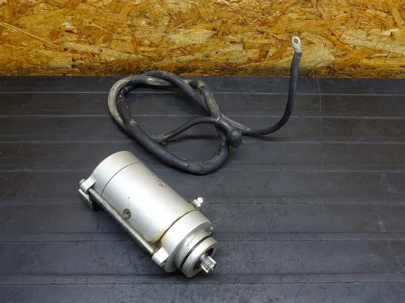 【251044】CB350(CB350-1069)◆ セルモーター セルスターター クランキング確認済 ※エンジンパーツ【検索:CB250 エクスポート セニア | 中古バイクパーツ通販・買取 ジャンクヤード鳥取 JunkYard