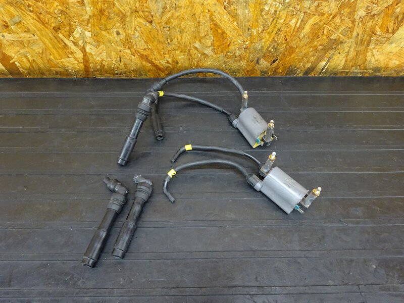 【251120】ZRX400(ZR400E-006)◇ イグニッションコイル プラグキャップ プラグコード 【前期 ZRX-2 ZRX-Ⅱ | 中古バイクパーツ通販・買取　ジャンクヤード鳥取　JunkYard