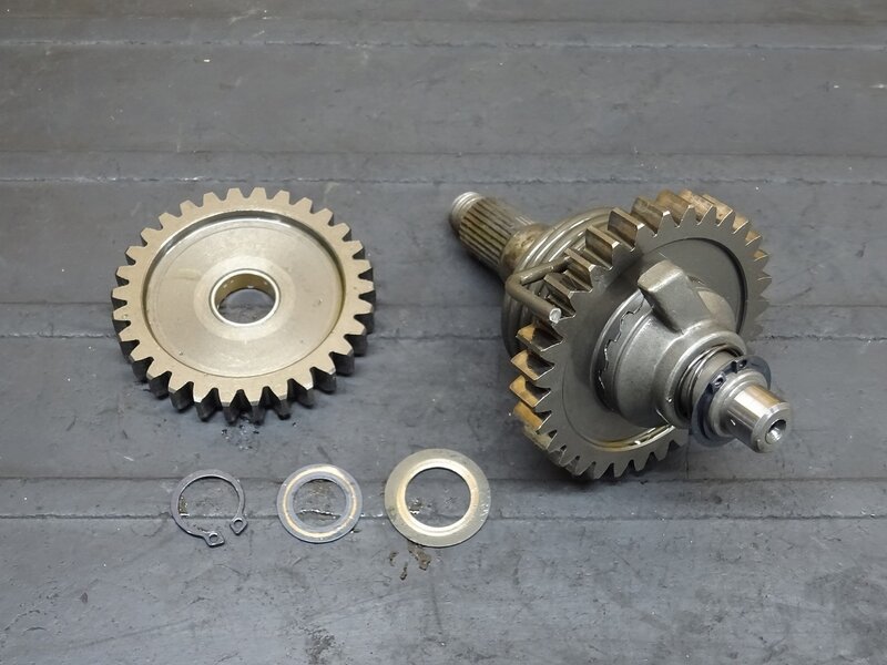 【251118】KDX200SR(DX200G-004)◆ キックスピンドル キックギア キックシャフト ※エンジンパーツ【検索:125 220 250 | 中古バイクパーツ通販・買取　ジャンクヤード鳥取　JunkYard