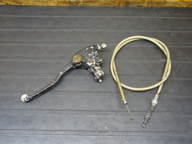 【260215】SR400/SR500◇ クラッチレバー レバーホルダー 流用品 腐食/削れ有 ※検:2H6 1JR RH01J | 中古バイクパーツ通販・買取　ジャンクヤード鳥取　JunkYard