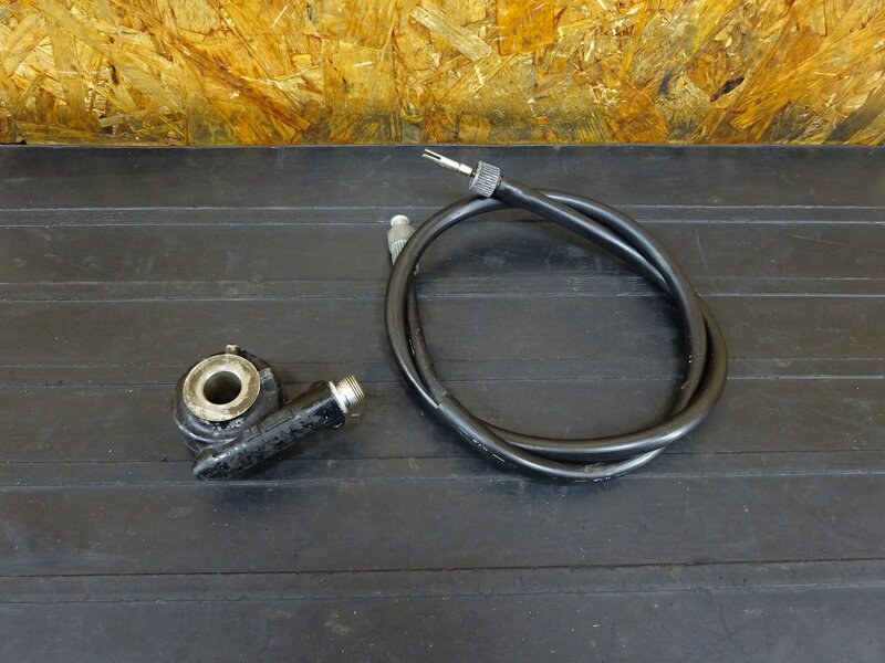 【260312】ゼファー400(ZR400C-094)◇ スピードメーターギア メーターギヤ 腐食有 【C5 | 中古バイクパーツ通販・買取　ジャンクヤード鳥取　JunkYard