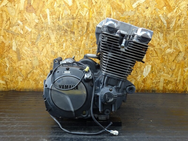 【250206】XJR1300(RP17J-001)● 中古エンジン 始動確認後取外し!! セルモーター メーターセンサー | 中古バイクパーツ通販・買取　ジャンクヤード鳥取　JunkYard