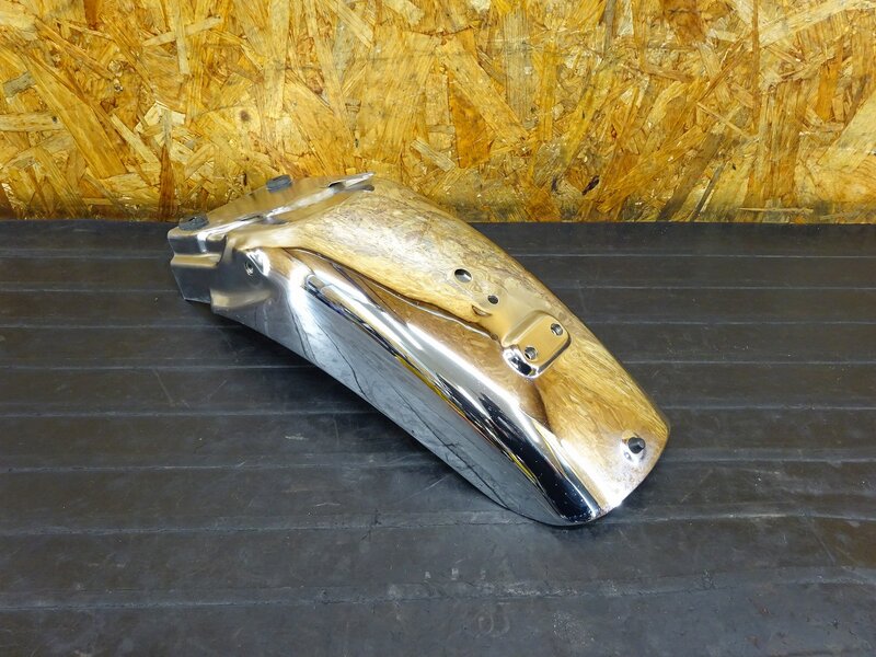 【250514】GB400TT(NC20-1010)◇ リアフェンダー メッキ 錆、傷有 【4900km外し 検索:GB500TT | 中古バイクパーツ通販・買取　ジャンクヤード鳥取　JunkYard