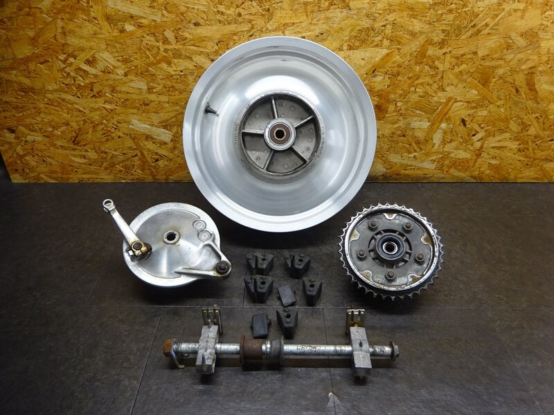 【250801】マグナ250(MC29-1029)◆ リアホイール 15×3.50 ドラムパネル ハブ スプロケット 38T | 中古バイクパーツ通販・買取　ジャンクヤード鳥取　JunkYard