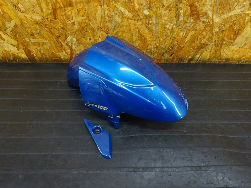 【250901】キムコ KRV180(SA35AC)◇ フロントフェンダー 破損有 【TCS | 中古バイクパーツ通販・買取　ジャンクヤード鳥取　JunkYard
