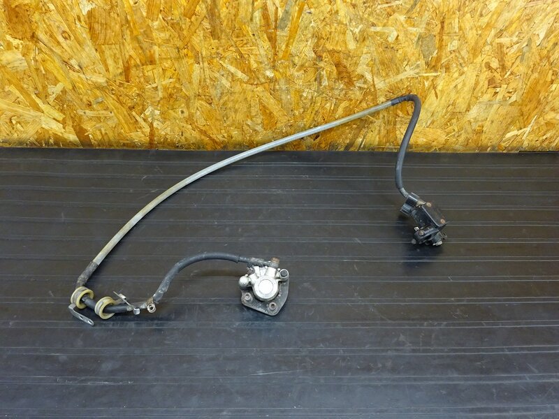 【250913】KDX125SR(DX125A-008)◇ フロントブレーキセット ブレーキキャリパー ブレーキマスター Φ11 ※検索:200 220 250 | 中古バイクパーツ通販・買取　ジャンクヤード鳥取　JunkYard