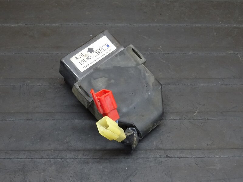 【251008】VT250スパーダ(MC20-1004)◆ CDI イグナイター | 中古バイクパーツ通販・買取　ジャンクヤード鳥取　JunkYard
