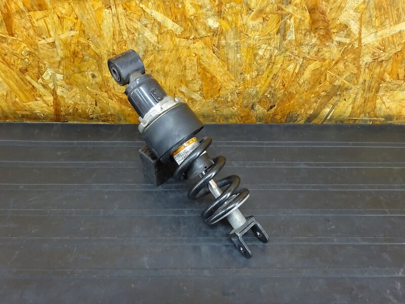 【251007】マジェスティ250(SG20J-020)◇ リアサスペンション リアサス リアショック リヤサス 【’14 | 中古バイクパーツ通販・買取　ジャンクヤード鳥取　JunkYard