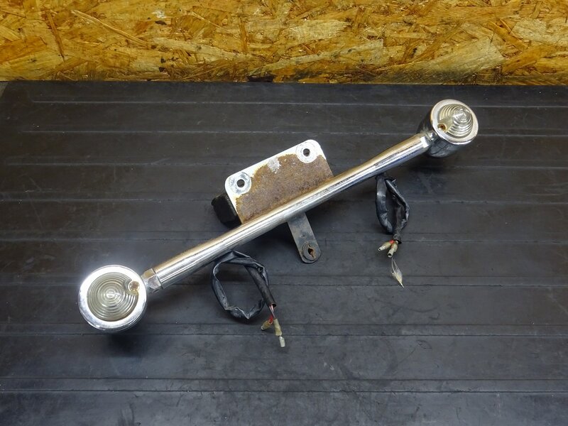 【251027】ドラッグスター400(4TR-087)◆ 社外フロントウィンカー フロントウィンカーステー ウインカー | 中古バイクパーツ通販・買取　ジャンクヤード鳥取　JunkYard