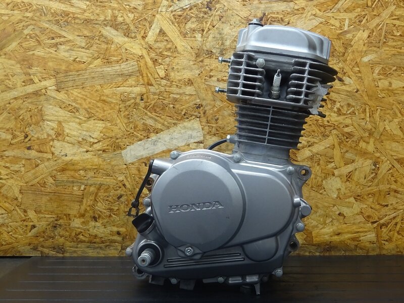 【251101】エイプ100(HC07-1301)■ 中古エンジン 始動確認後取り外し!! ジェネレーター セルモーター 圧縮11kg/cm2 【エイプ50 XR100 | 中古バイクパーツ通販・買取　ジャンクヤード鳥取　JunkYard