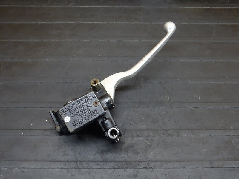 【251114】KDX125SR(DX125A-016)◆ フロントブレーキマスター マスターシリンダー Φ1/2 【検索：200 220 250 | 中古バイクパーツ通販・買取　ジャンクヤード鳥取　JunkYard