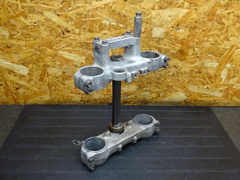 【251202】 CRM250R(MD24-1402)◆ ステムセット アンダーブラケット トップブリッジ 社外ハンドルクランプ | 中古バイクパーツ通販・買取　ジャンクヤード鳥取　JunkYard