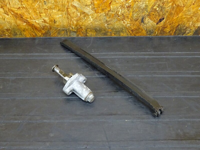 【260112】FZR250R(3LN-281)◇ カムチェーンテンショナー カムチェーンガイド ※エンジンパーツ | 中古バイクパーツ通販・買取　ジャンクヤード鳥取　JunkYard