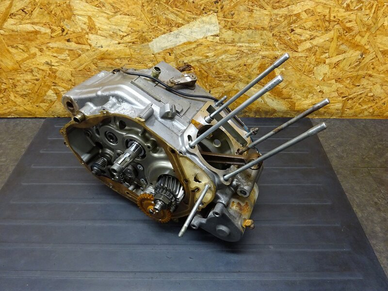 【260307】バンバン200(NH41A-100)◆ エンジン腰下 ミッション クランクシャフト セルモーター ※エンジンパーツ 【VanVan | 中古バイクパーツ通販・買取　ジャンクヤード鳥取　JunkYard