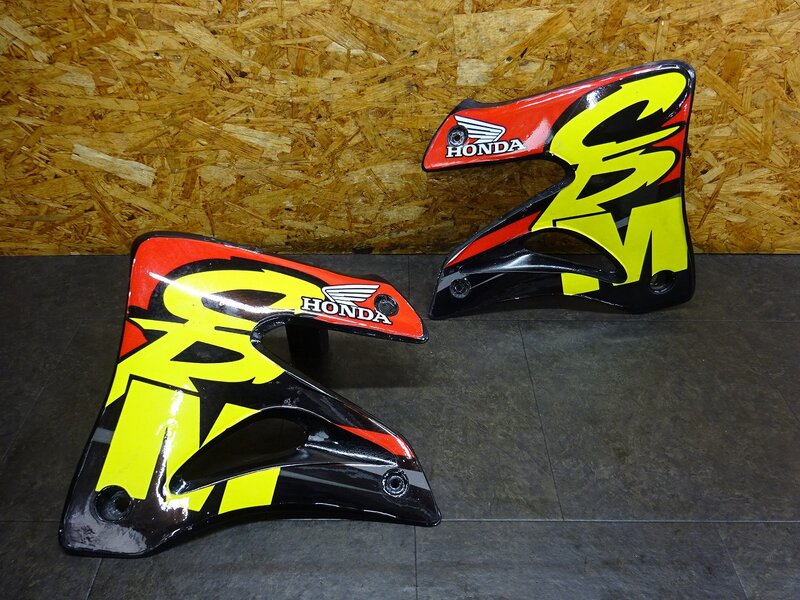 【260314】CRM250AR(MD32-1000)◆ シュラウド左右セット サイドカバー サイドカウル 補修跡有 【検索：CRM250R MD24 | 中古バイクパーツ通販・買取　ジャンクヤード鳥取　JunkYard