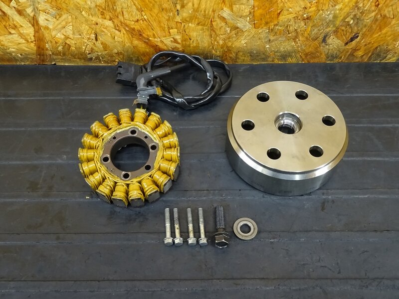 【250509】VTR250(MC33-1702)◇ ジェネレーター フライホイール ※エンジンパーツ 【Fi ’17 | 中古バイクパーツ通販・買取　ジャンクヤード鳥取　JunkYard