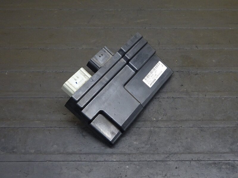 【250720】CBR250RR(MC51-1005)◆ ECU CDI イグナイター | 中古バイクパーツ通販・買取　ジャンクヤード鳥取　JunkYard