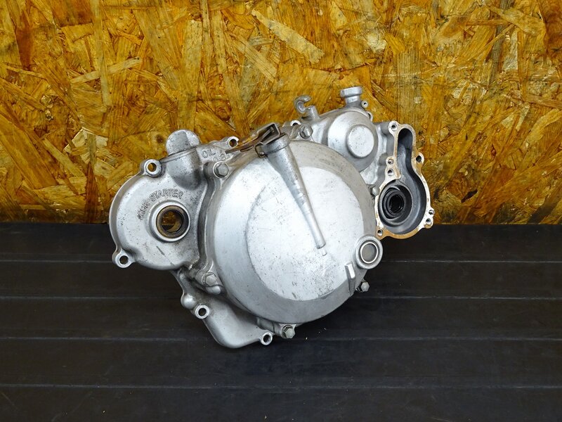 【250734】KDX125SR(DX125A-001)◇ エンジンカバー右 クラッチカバー ※エンジンパーツ ※検索:200 220 250 | 中古バイクパーツ通販・買取　ジャンクヤード鳥取　JunkYard