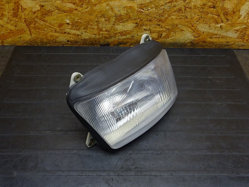 【250904】CBR250R(MC17-1006)◆ ヘッドライト | 中古バイクパーツ通販・買取　ジャンクヤード鳥取　JunkYard