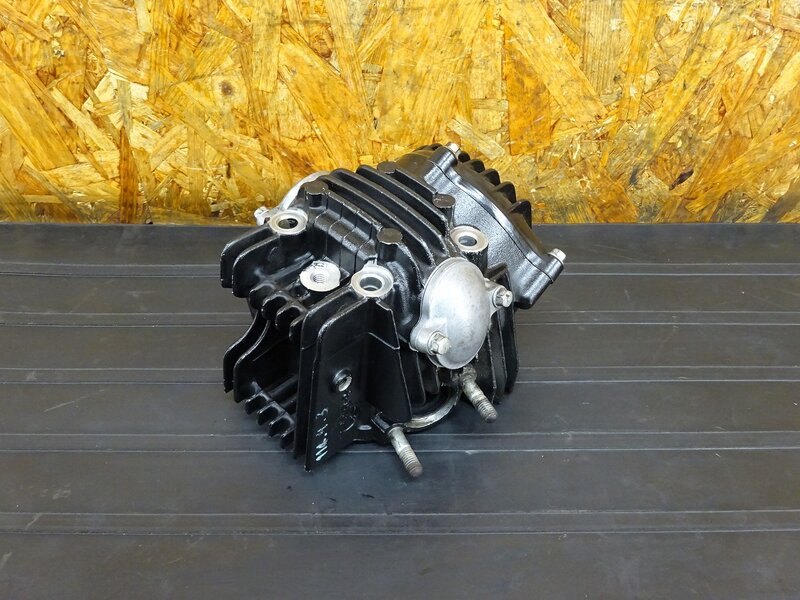 【250908】KSR110(KL110A-A05)◇ シリンダーヘッド カムカバー ロッカーアーム ※エンジンパーツ | 中古バイクパーツ通販・買取　ジャンクヤード鳥取　JunkYard