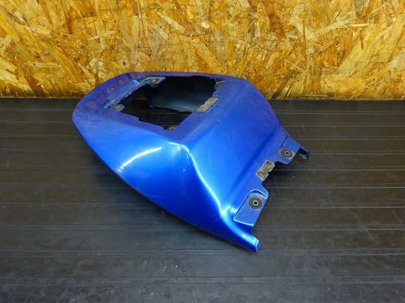 【251012】グース350(NK42A-101)◇ シートカウル リアカウル テールカウル 傷有 【グース250 Goose | 中古バイクパーツ通販・買取　ジャンクヤード鳥取　JunkYard