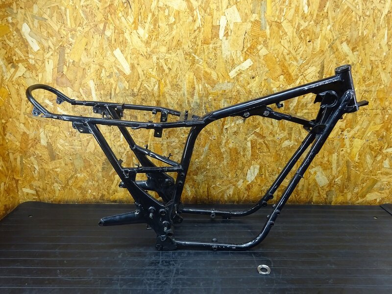 【251016】XS650(S650-018)◆ 書付中古フレーム メインフレーム 車検付き!! R8.6月まで 【検索：XS-1 | 中古バイクパーツ通販・買取　ジャンクヤード鳥取　JunkYard