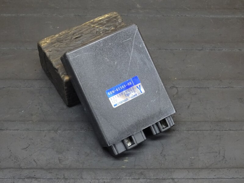 【251035】SRV250(4DN-026)◆ CDI イグナイター | 中古バイクパーツ通販・買取　ジャンクヤード鳥取　JunkYard