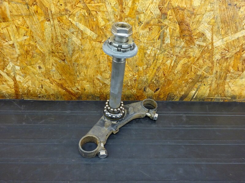 【251038】CBR250RR(MC22)◇ ステム アンダーブラケット | 中古バイクパーツ通販・買取 ジャンクヤード鳥取 JunkYard