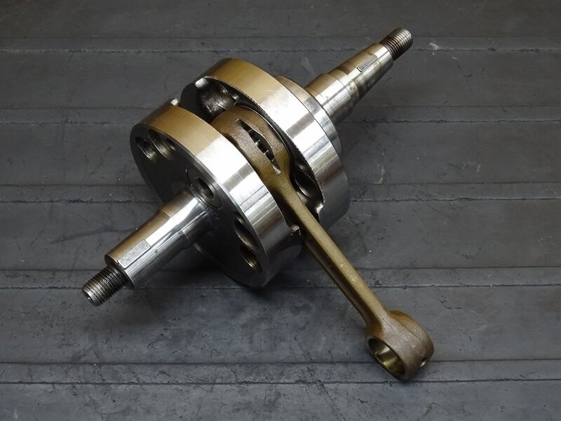 【251114】KDX125SR(DX125A-016)◆ クランクシャフト コンロッド ※エンジンパーツ【検索：200 220 250 | 中古バイクパーツ通販・買取　ジャンクヤード鳥取　JunkYard