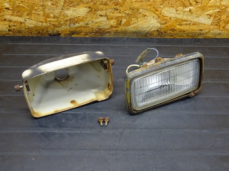 【251215】モトラ(AD05-1002)◆ ヘッドライト ヘッドライトレンズ ヘッドライトケース 錆/劣化有 【CT50J | 中古バイクパーツ通販・買取　ジャンクヤード鳥取　JunkYard