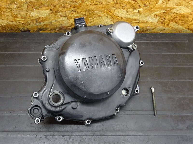 【251219】セロー225W(4JG-116)◆ クラッチカバー エンジンカバー右 ※エンジンパーツ【検索：TW225 1KH DG08J | 中古バイクパーツ通販・買取　ジャンクヤード鳥取　JunkYard