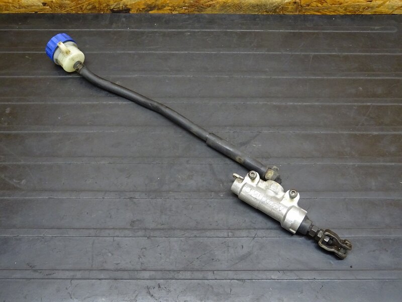 【260111】TDR80 (3GA-001)◆ リアブレーキマスター マスターシリンダー Φ1/2 ニッシン NISSIN | 中古バイクパーツ通販・買取　ジャンクヤード鳥取　JunkYard