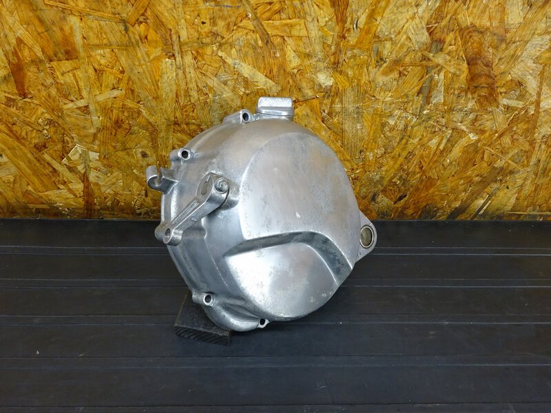 【260115】ゼファー400(ZR400C-054)◇ エンジンカバー右 クラッチカバー クラッチレリーズ 【C4 ※エンジンパーツ | 中古バイクパーツ通販・買取　ジャンクヤード鳥取　JunkYard