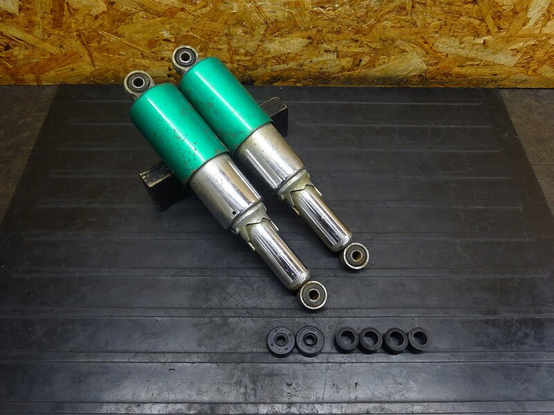 【251016】XS650(S650-018)◆ リアサスペンション リアサス リヤサス リアショック 錆有 【検索：XS-1 | 中古バイクパーツ通販・買取　ジャンクヤード鳥取　JunkYard