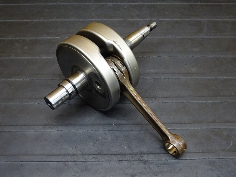 【251202】 CRM250R(MD24-1402)◆ クランクシャフト コンロッド ※エンジンパーツ【検索：CRM250AR MD32 | 中古バイクパーツ通販・買取　ジャンクヤード鳥取　JunkYard