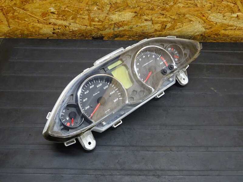 【251210】スカイウェイブ250S(CJ46A-104)◆ スピードメーター タコメーター インジケーターランプ 35553km | 中古バイクパーツ通販・買取　ジャンクヤード鳥取　JunkYard