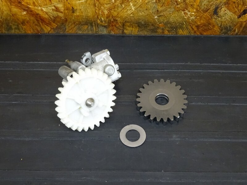 【260203】CRM80(HD12-1100)◇ オイルポンプ オイルポンプギア ギヤ ※エンジンパーツ 【検索:NSR80 CRM50 | 中古バイクパーツ通販・買取　ジャンクヤード鳥取　JunkYard